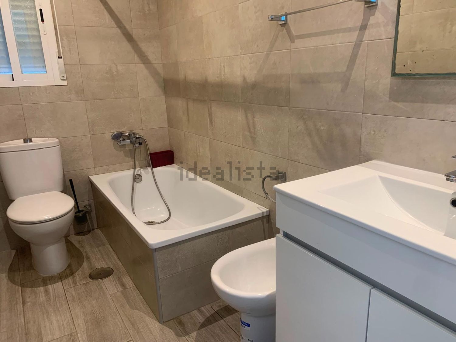 Квартира 98 м² у Cáceres