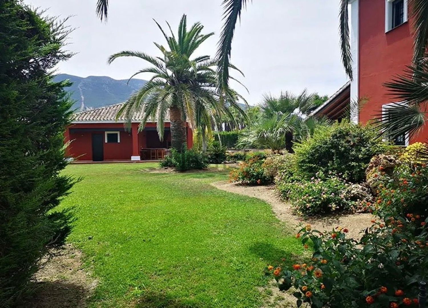 Casa de 355 m² a Alhaurín el Grande
