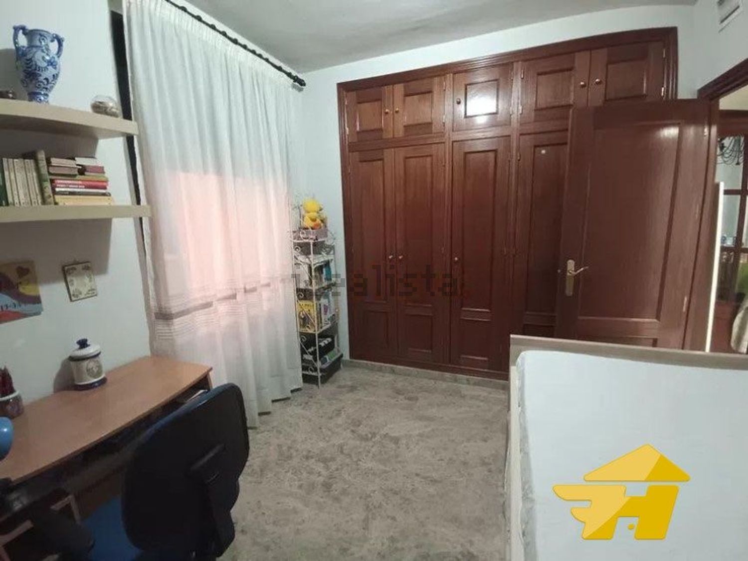 Pis de 85 m² a Còrdova