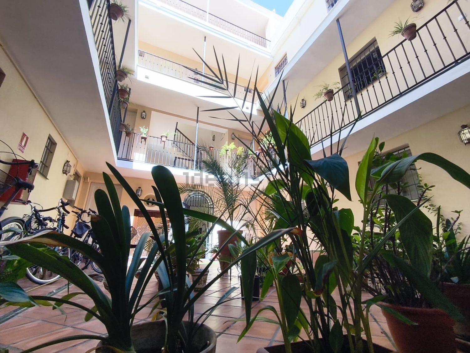 Piso de 100 m² en Sevilla