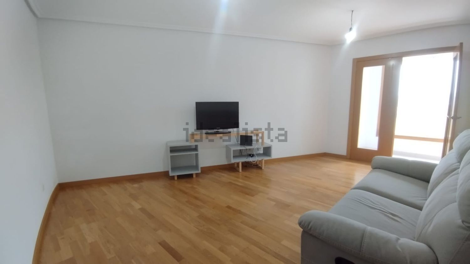 Habitació de lloguer, San Cibrao das Viñas