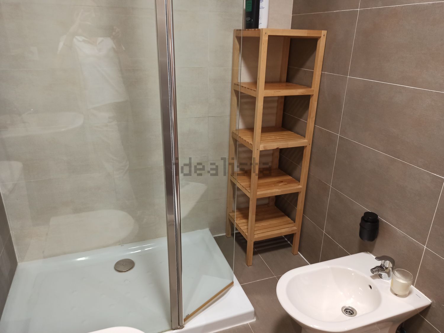 Flat 85 m² in Cadrete