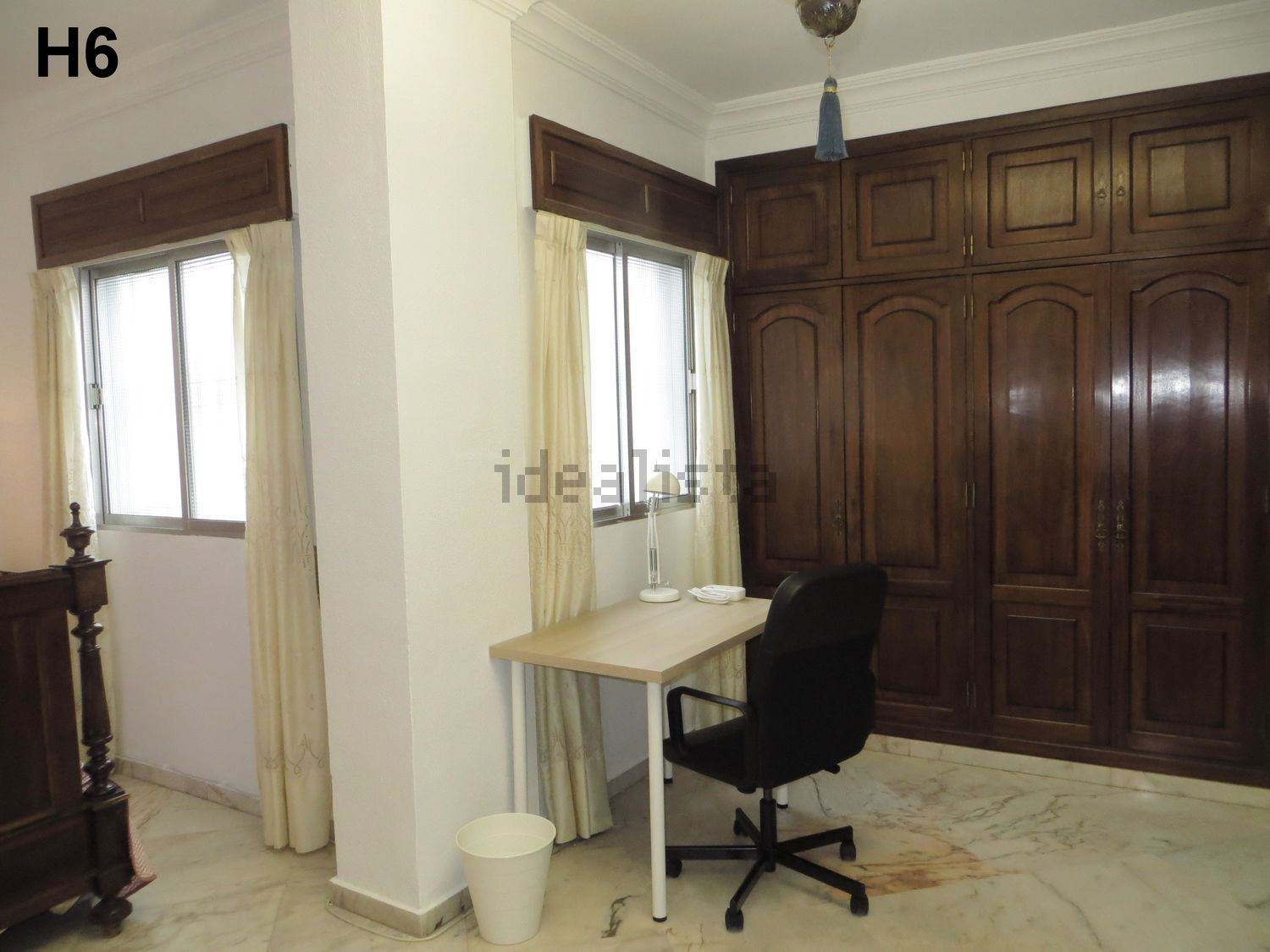 Room for rent, Seville