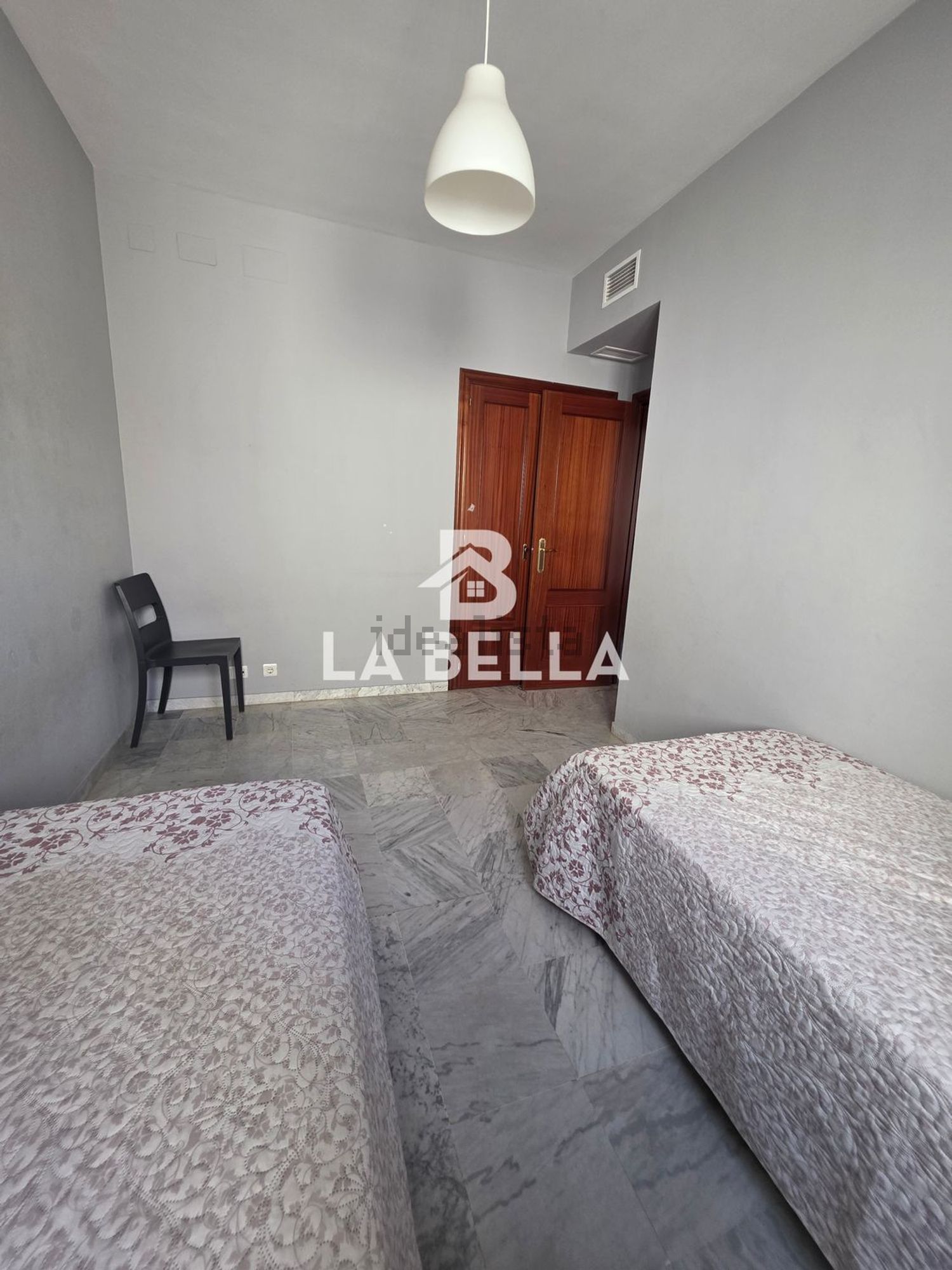 Casa de 122 m² en Sevilla