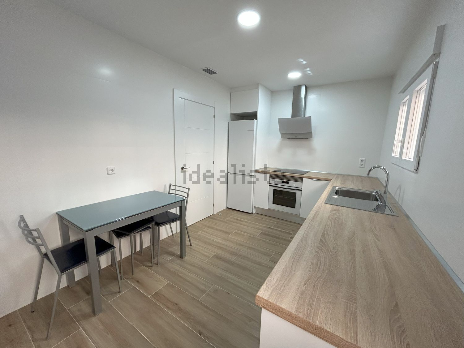Flat 72 m² in Zaragoza