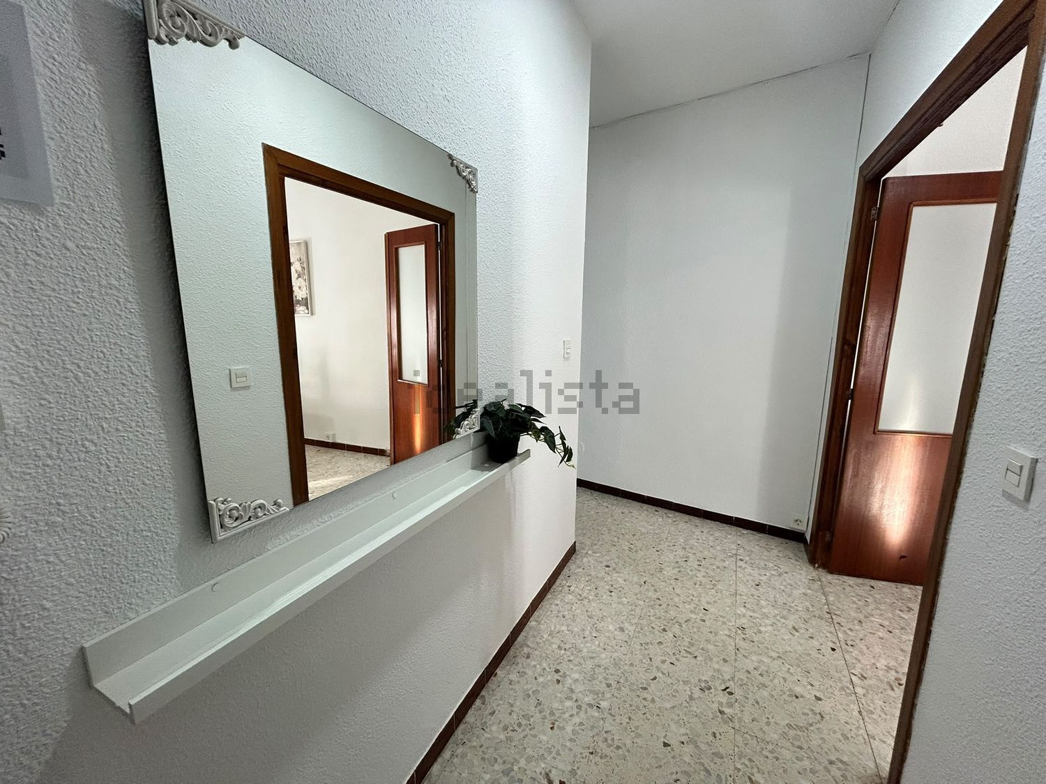 Flat 78 m² in Baeza