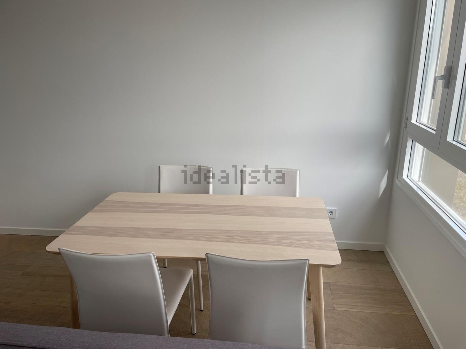Pis de 43 m² a Burlada / Burlata