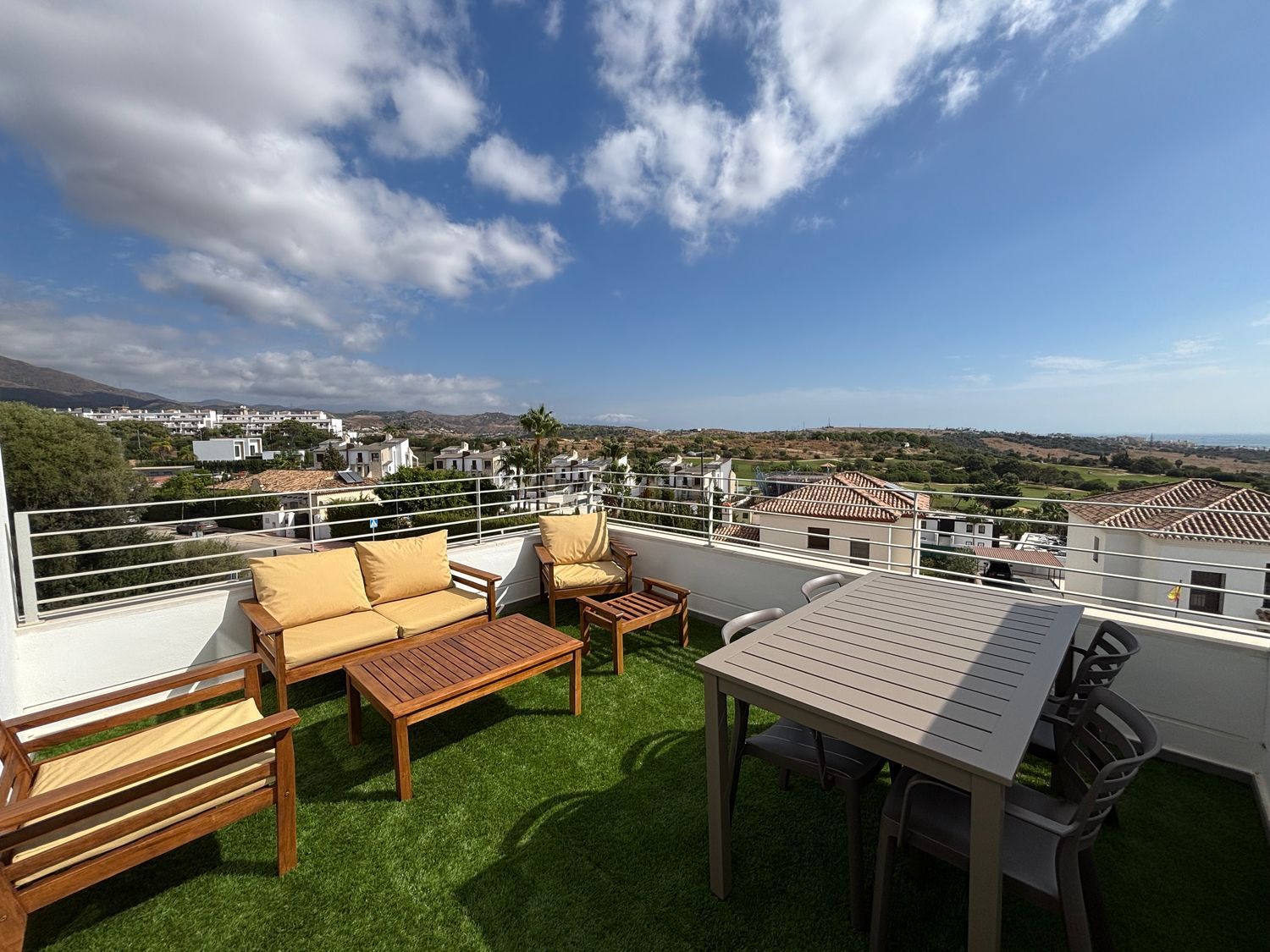 Wohnung 102 m² in Estepona