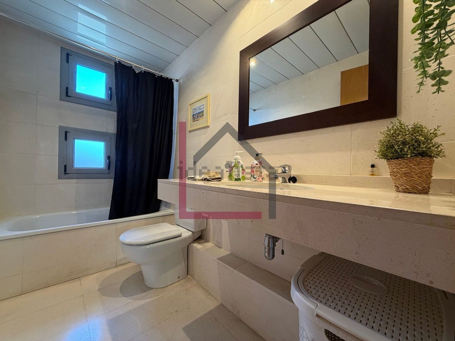 Casa de 229 m² a Sant Quirze del Vallès