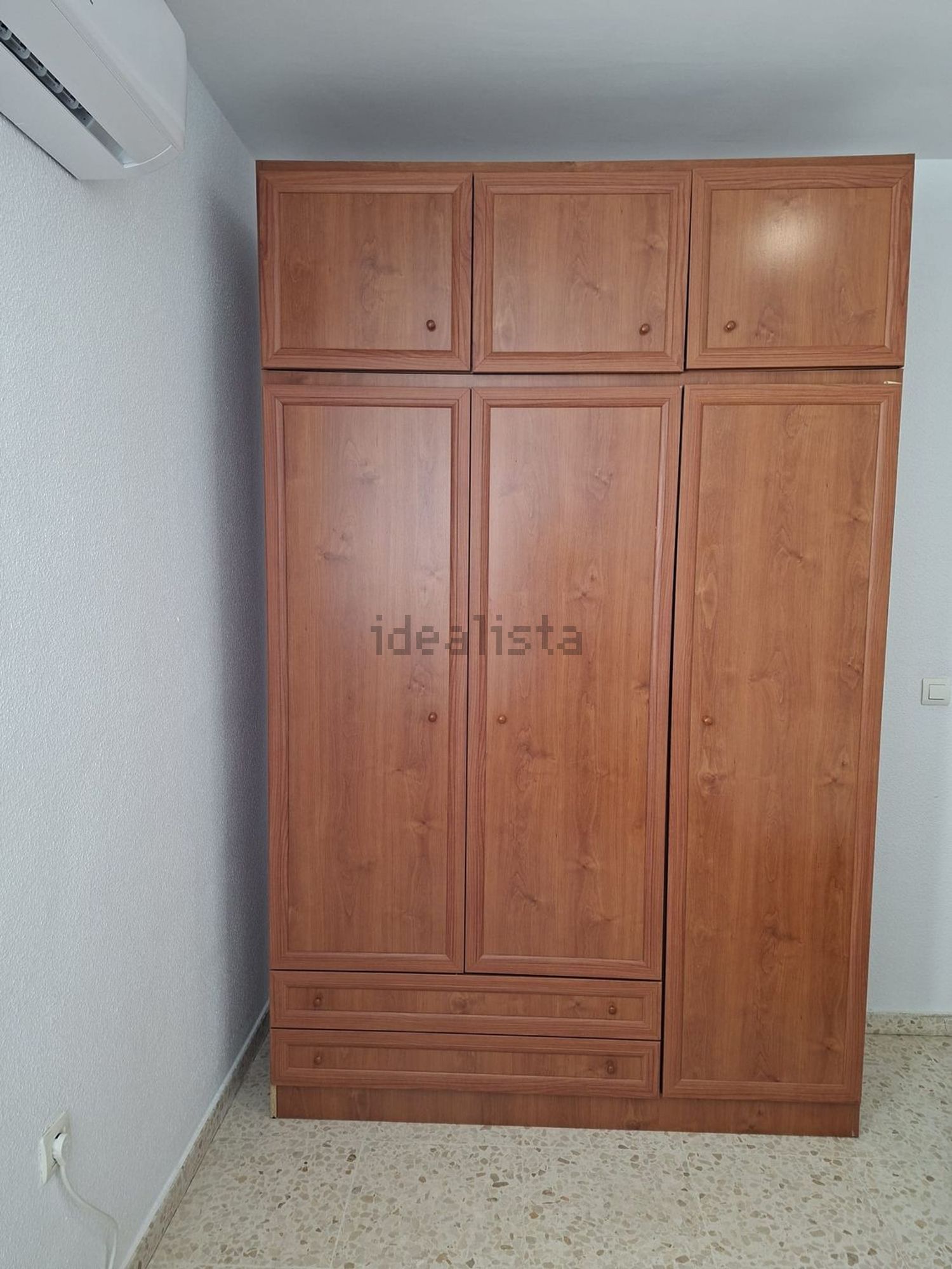 Habitació de lloguer, Dos Hermanas
