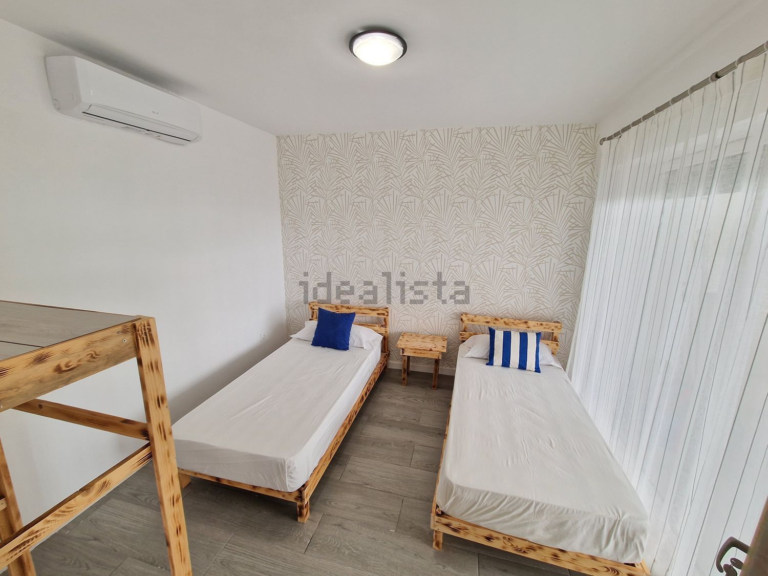 Habitació de lloguer, Castelló d'Empúries