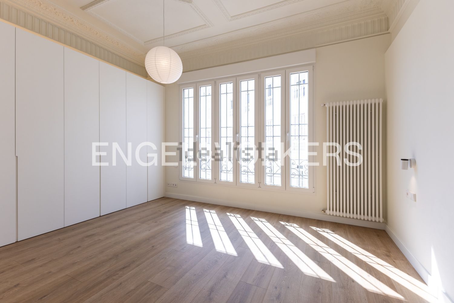 Flat 180 m² in Valencia