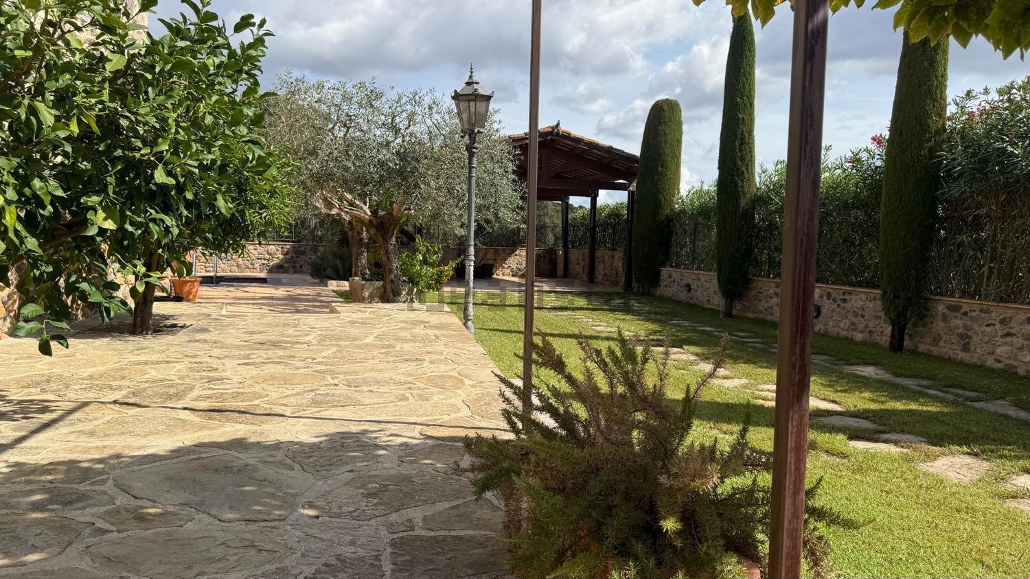 Appartement 282 m² à Garrigàs
