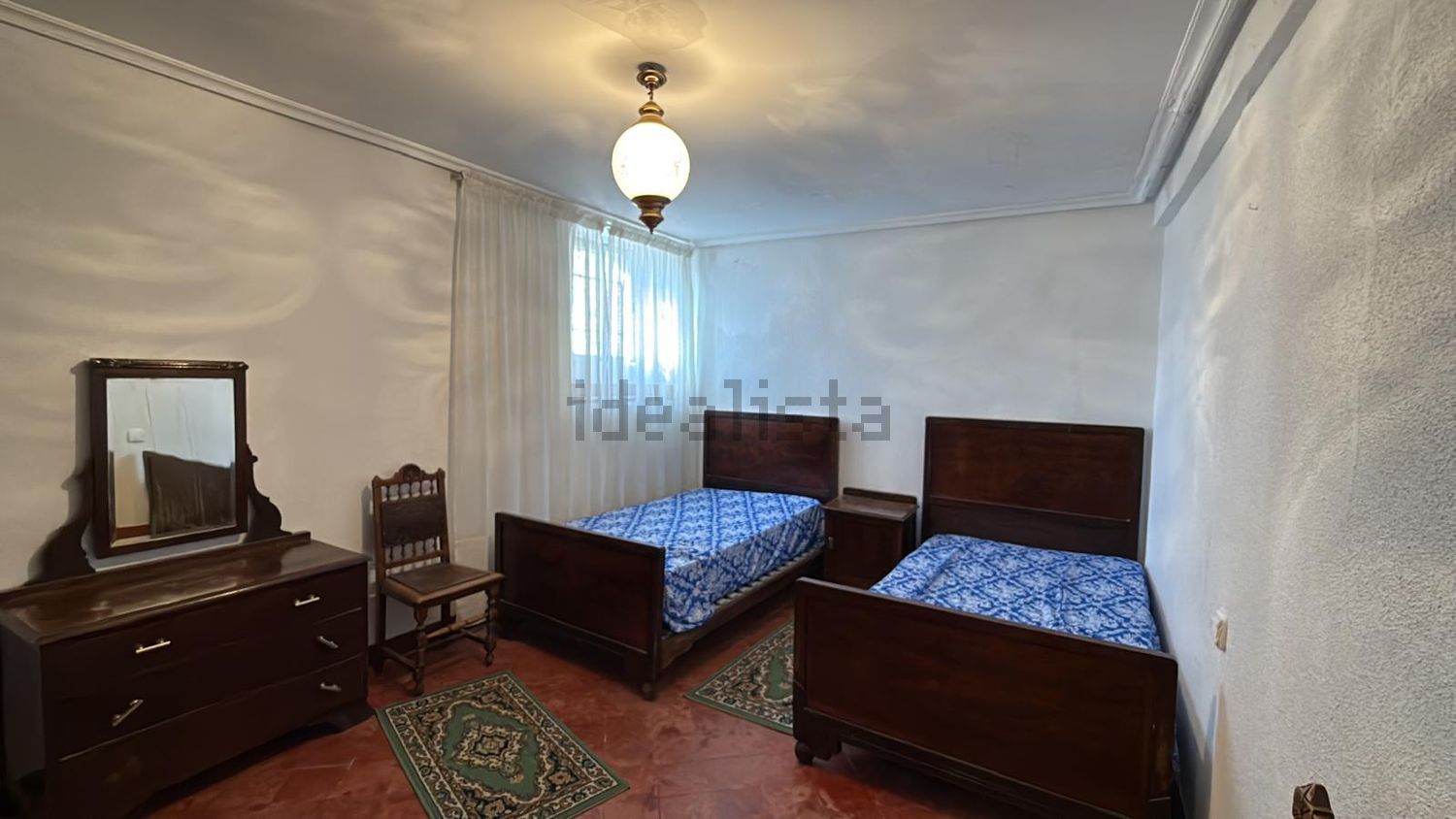 Casa de 250 m² a Quintanilla Vivar