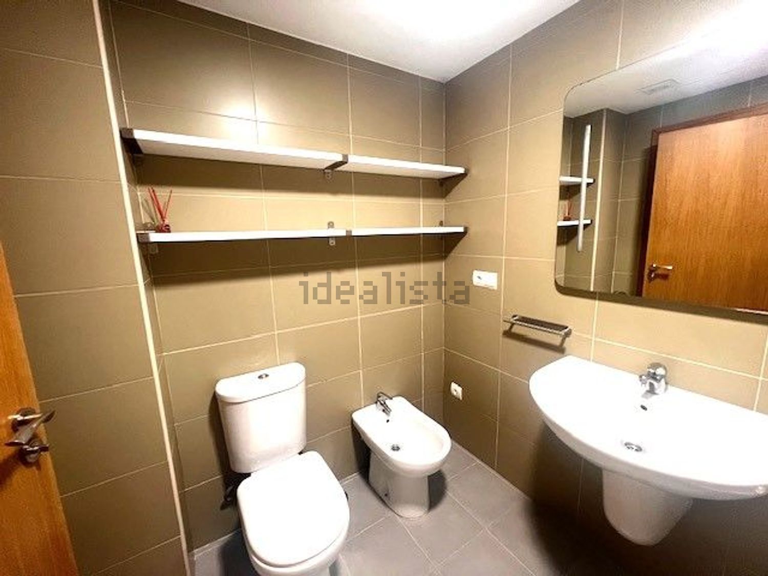Piso de 80 m² en Oleiros