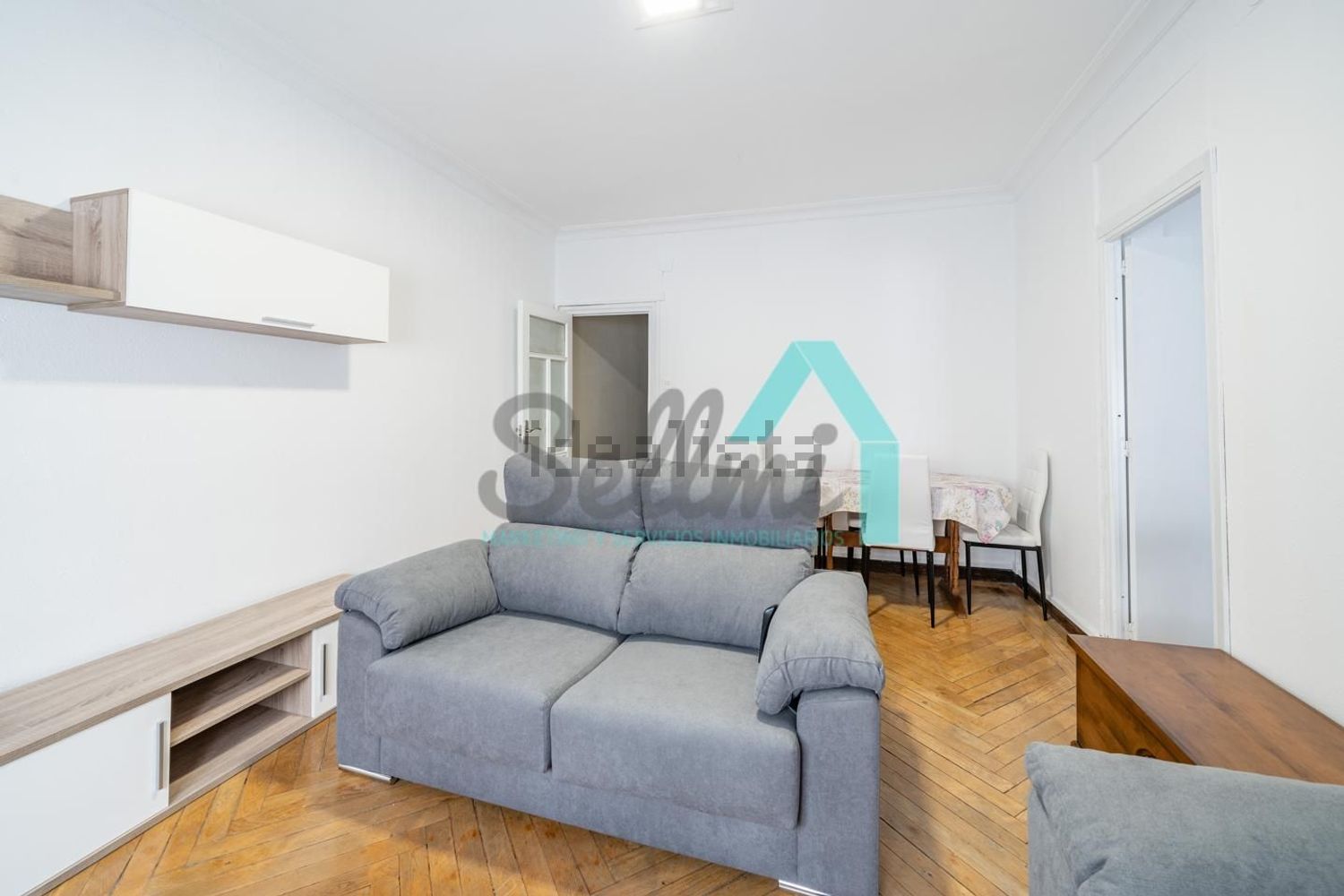 Piso de 136 m² en Oviedo