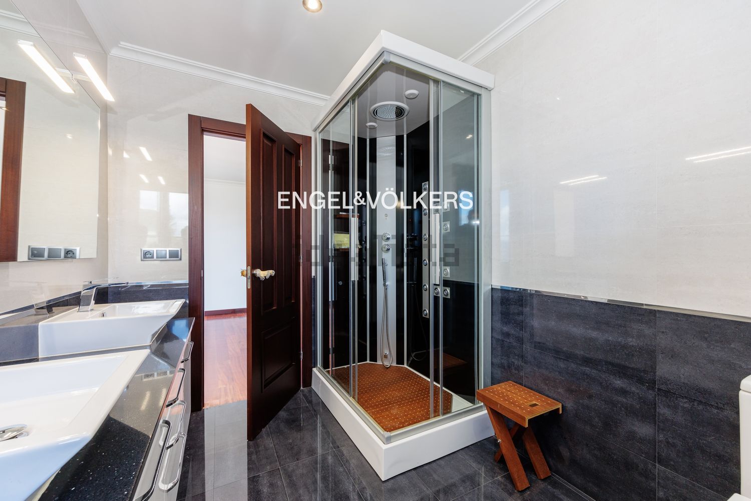 Casa 425 m² a Vigo