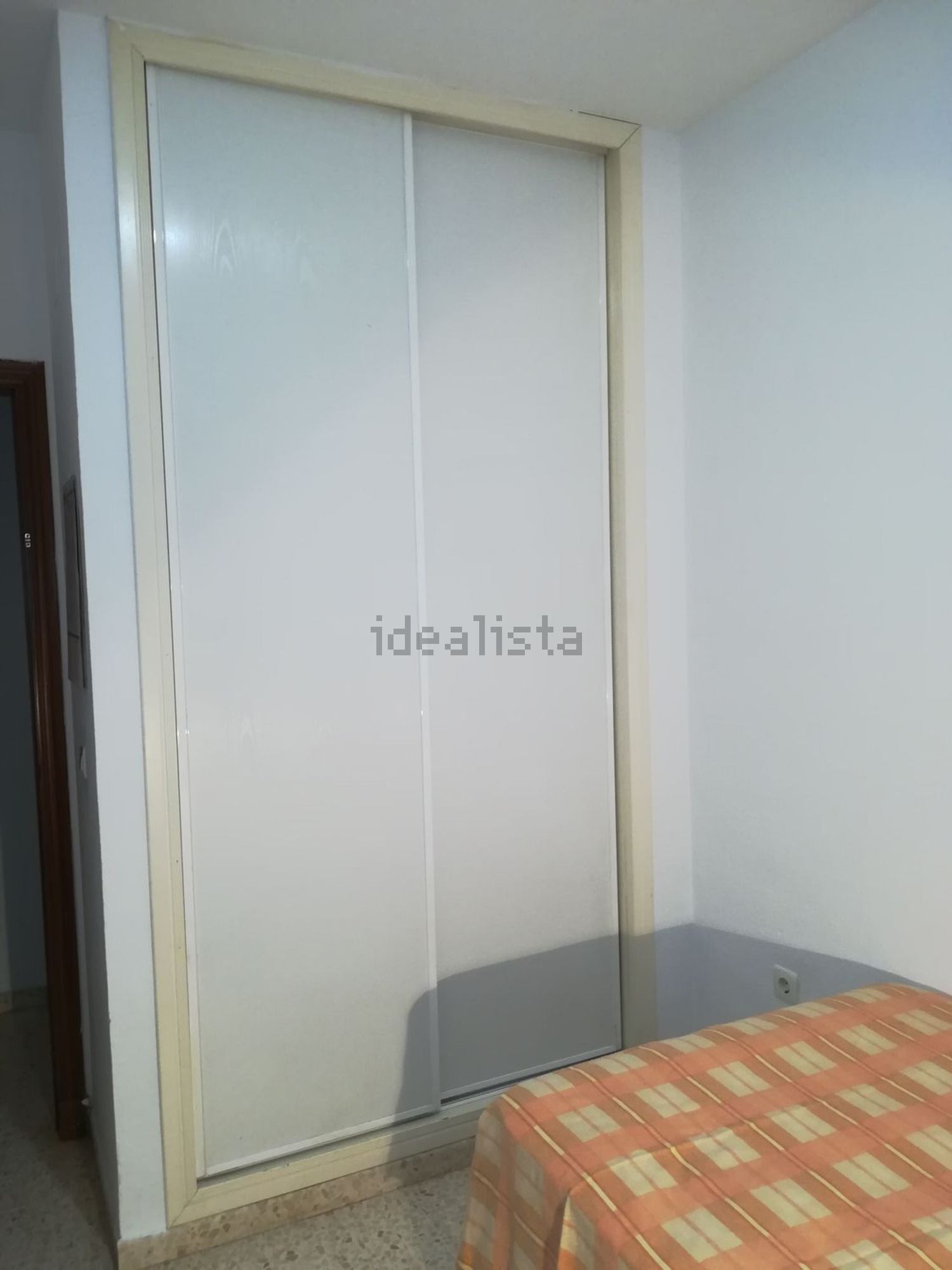 Habitació de lloguer, Dos Hermanas