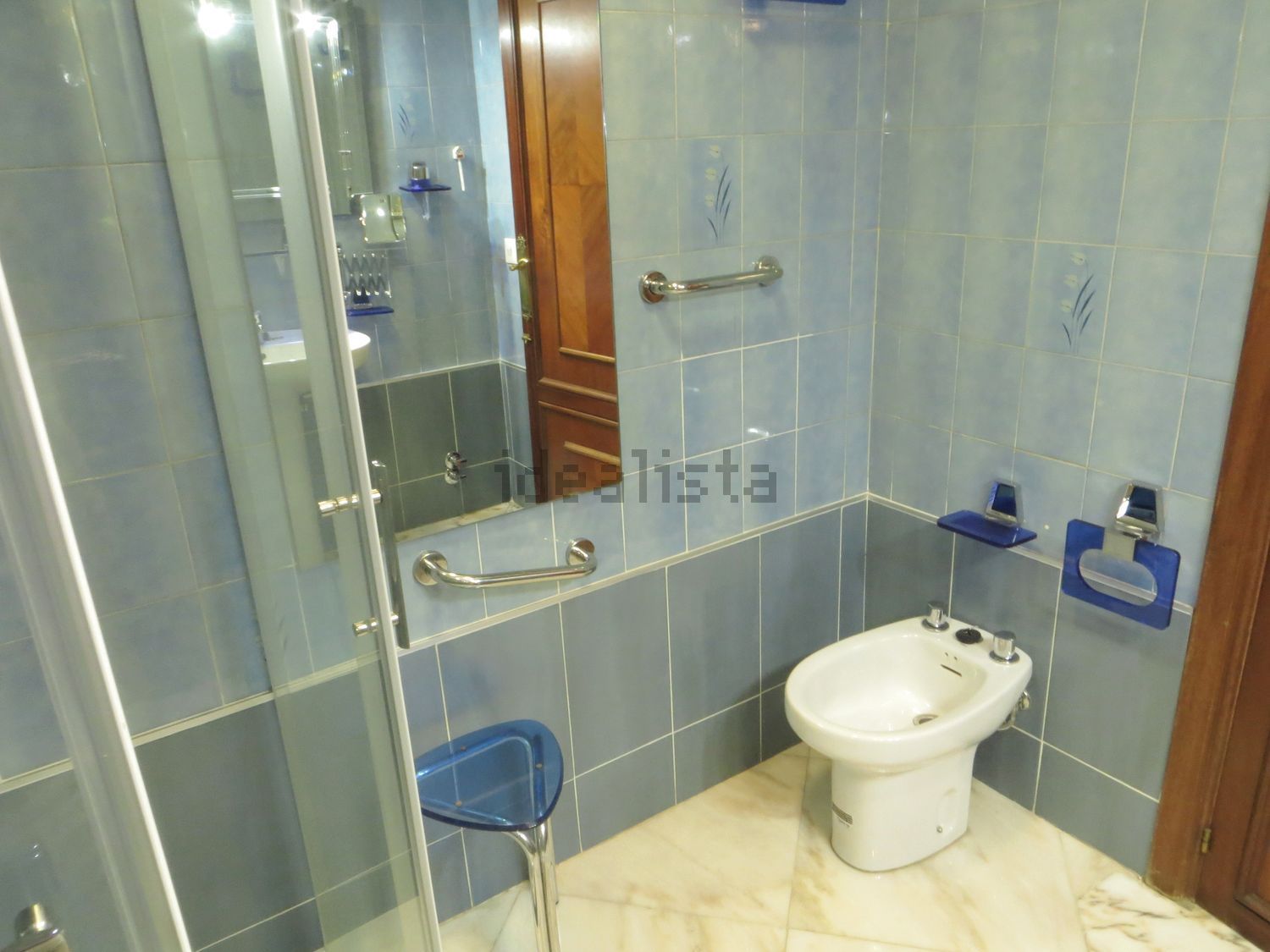 Room for rent, Seville