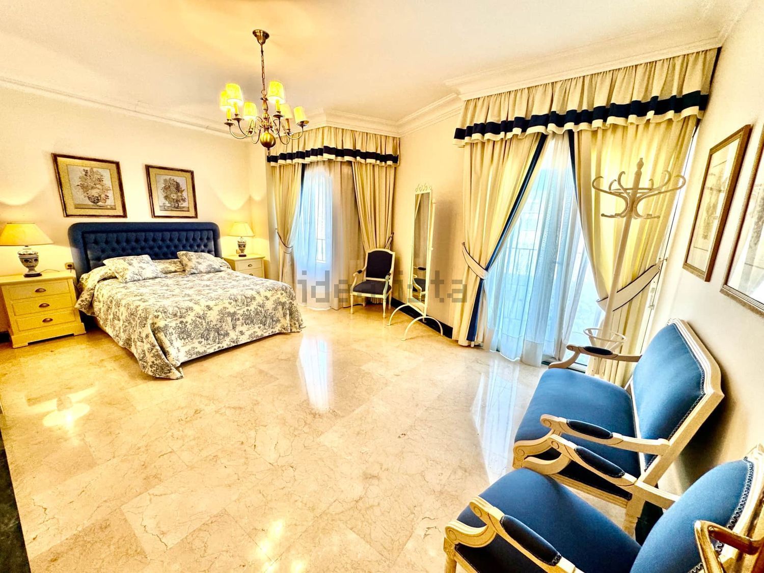 Casa de 450 m² en Salar