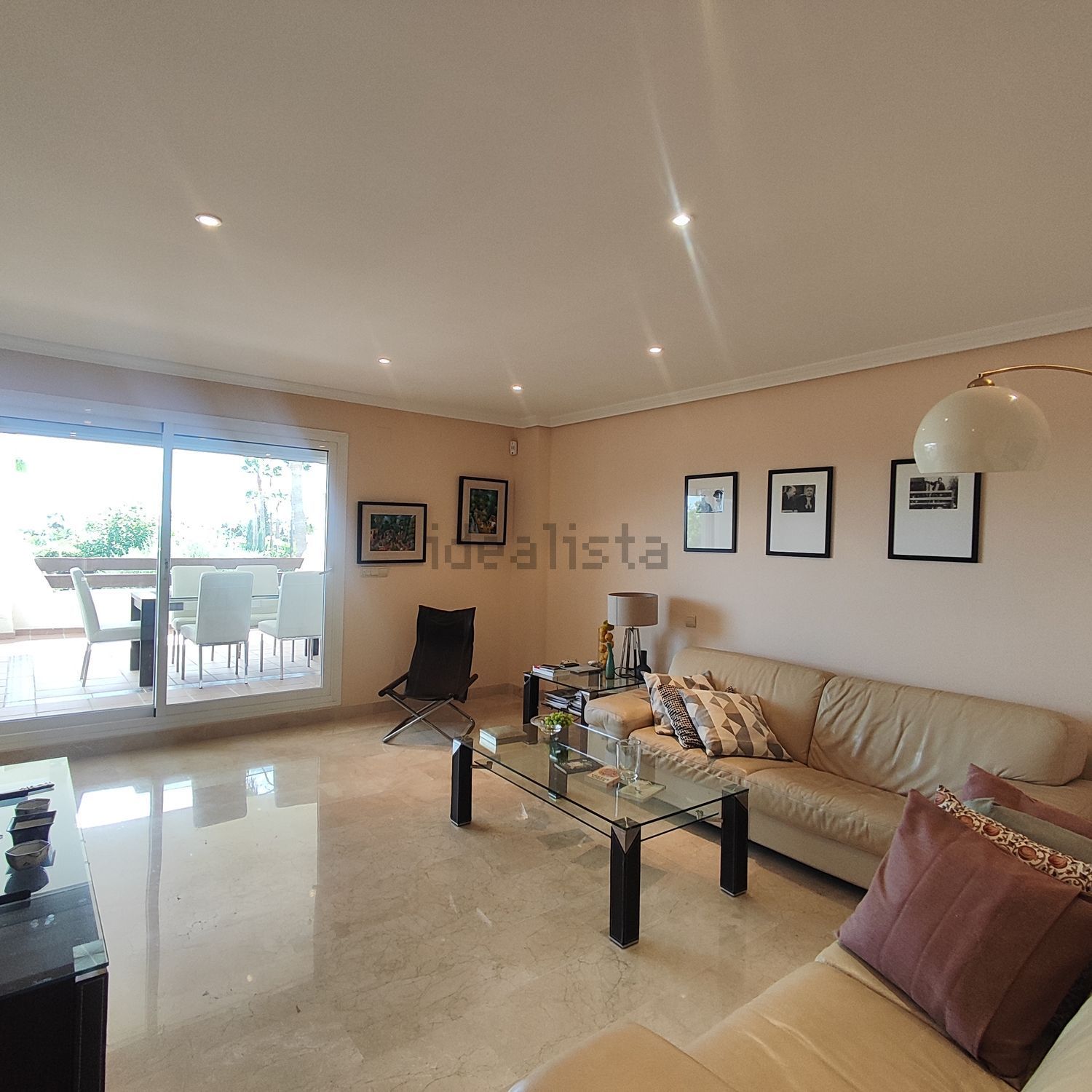 Wohnung 950 m² in Estepona