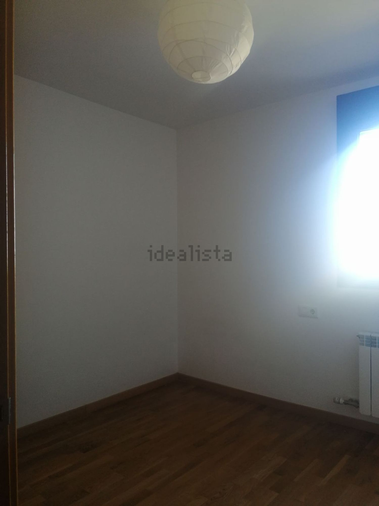 Stanza in affitto, La Muela