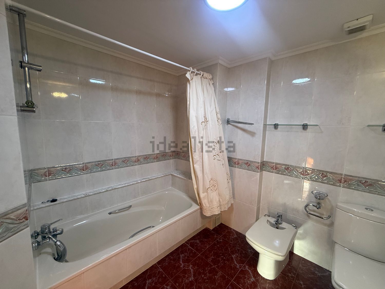 Pis de 200 m² a Tomiño