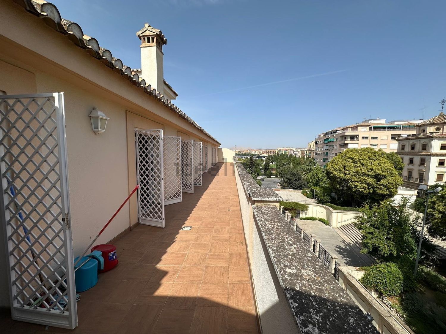 Piso de 200 m² en Granada