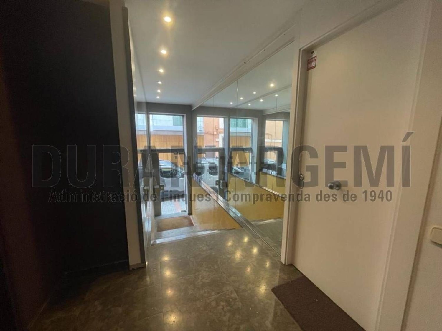 Pis de 56 m² a Terrassa
