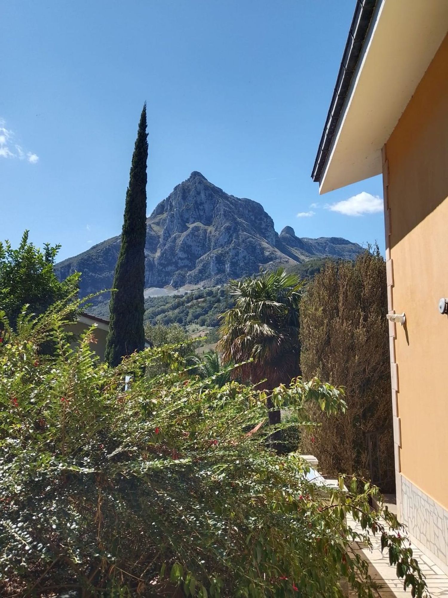 Casa de 220 m² en Ramales de la Victoria