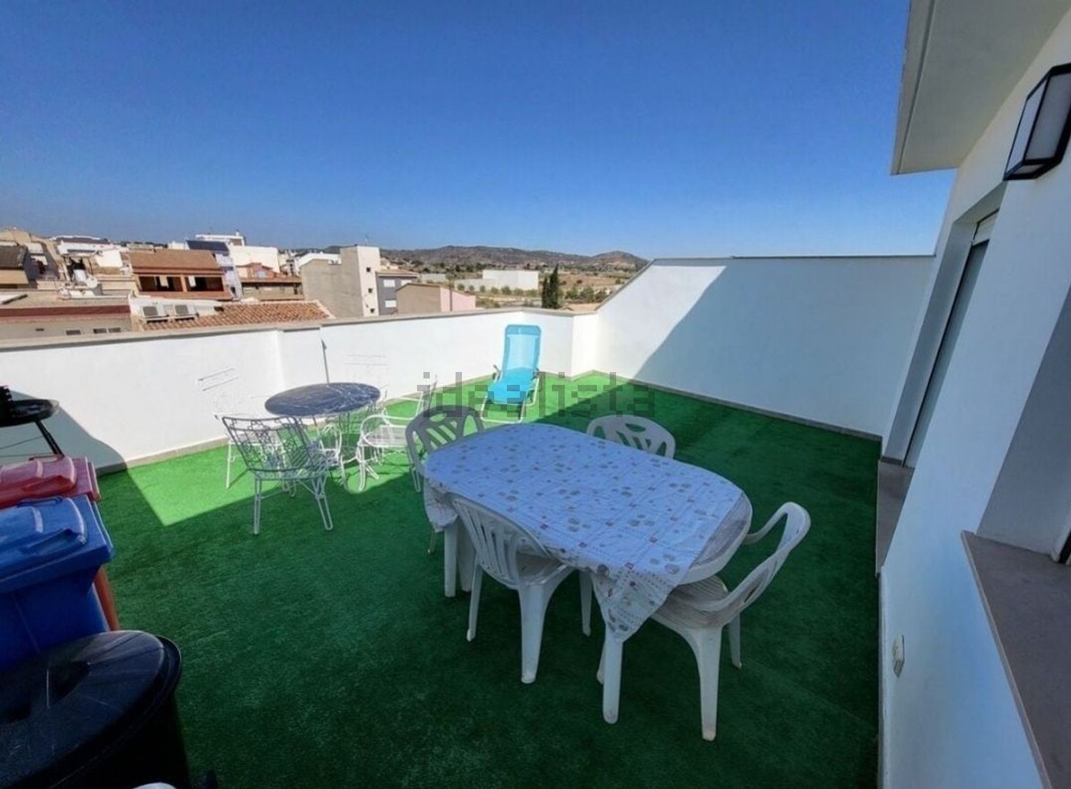 Habitació de lloguer, Montroi