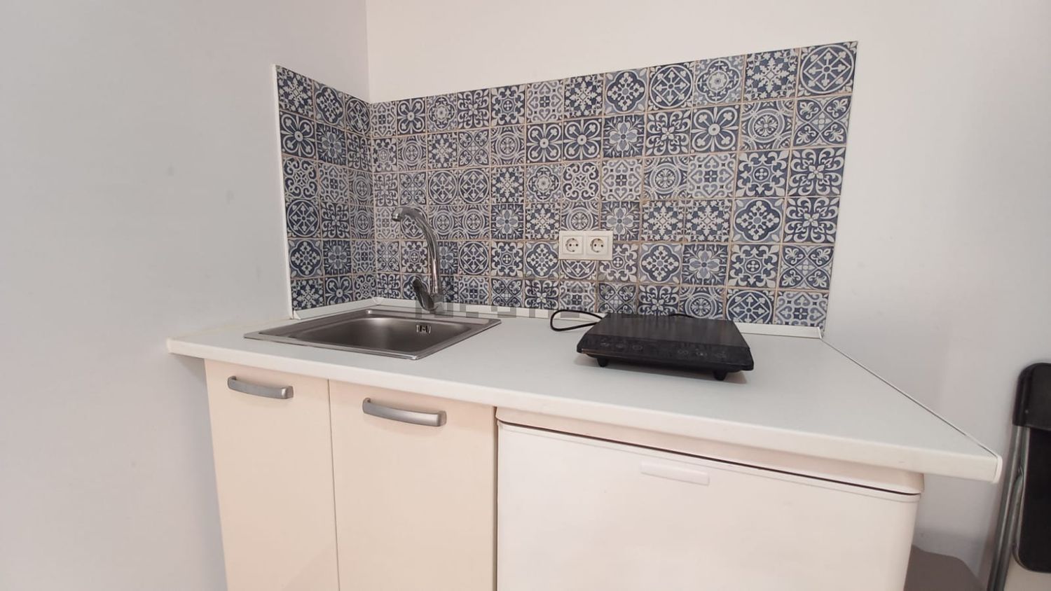 Habitació de lloguer, Escalona