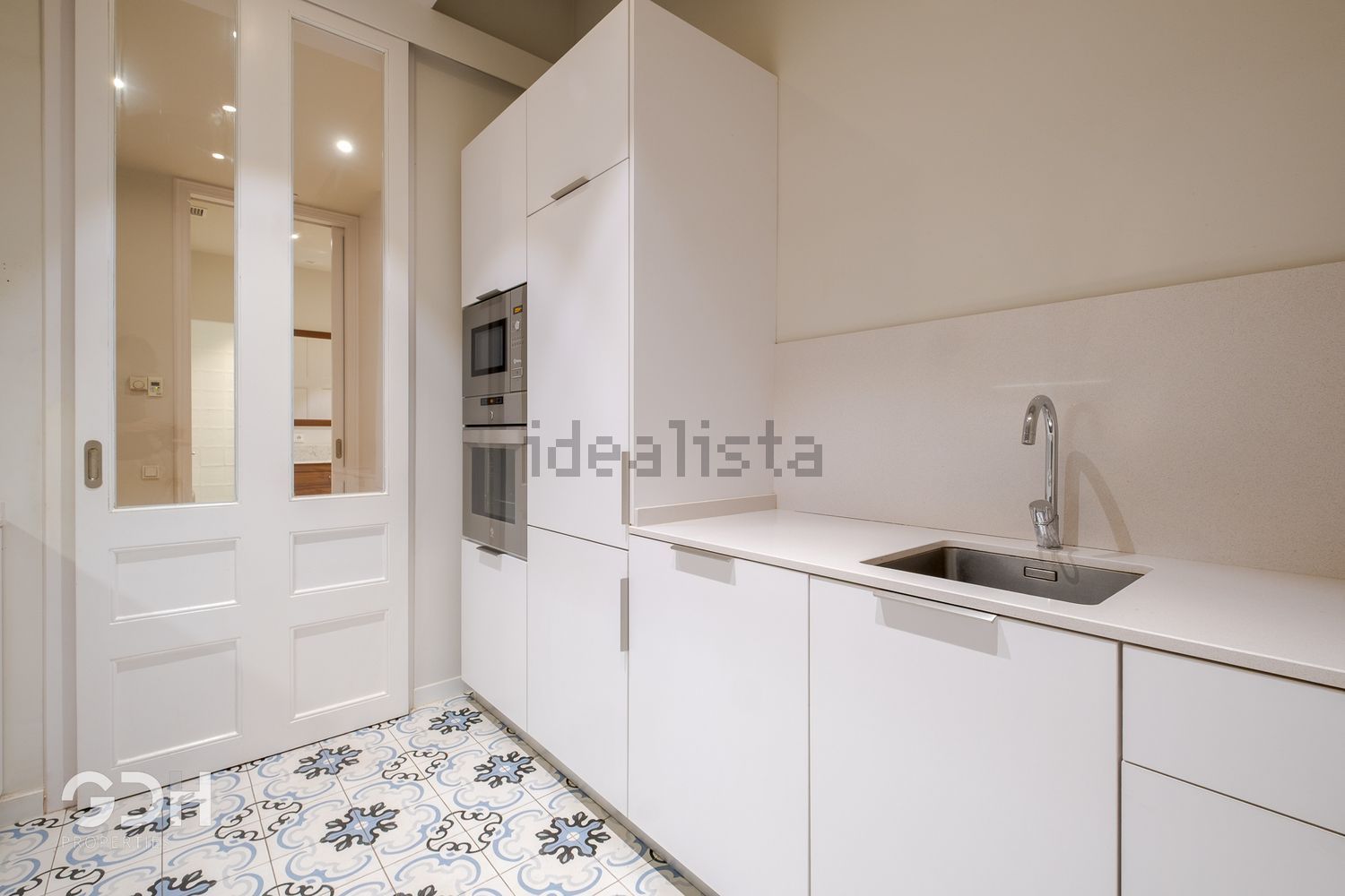 Wohnung 77 m² in Barcelona