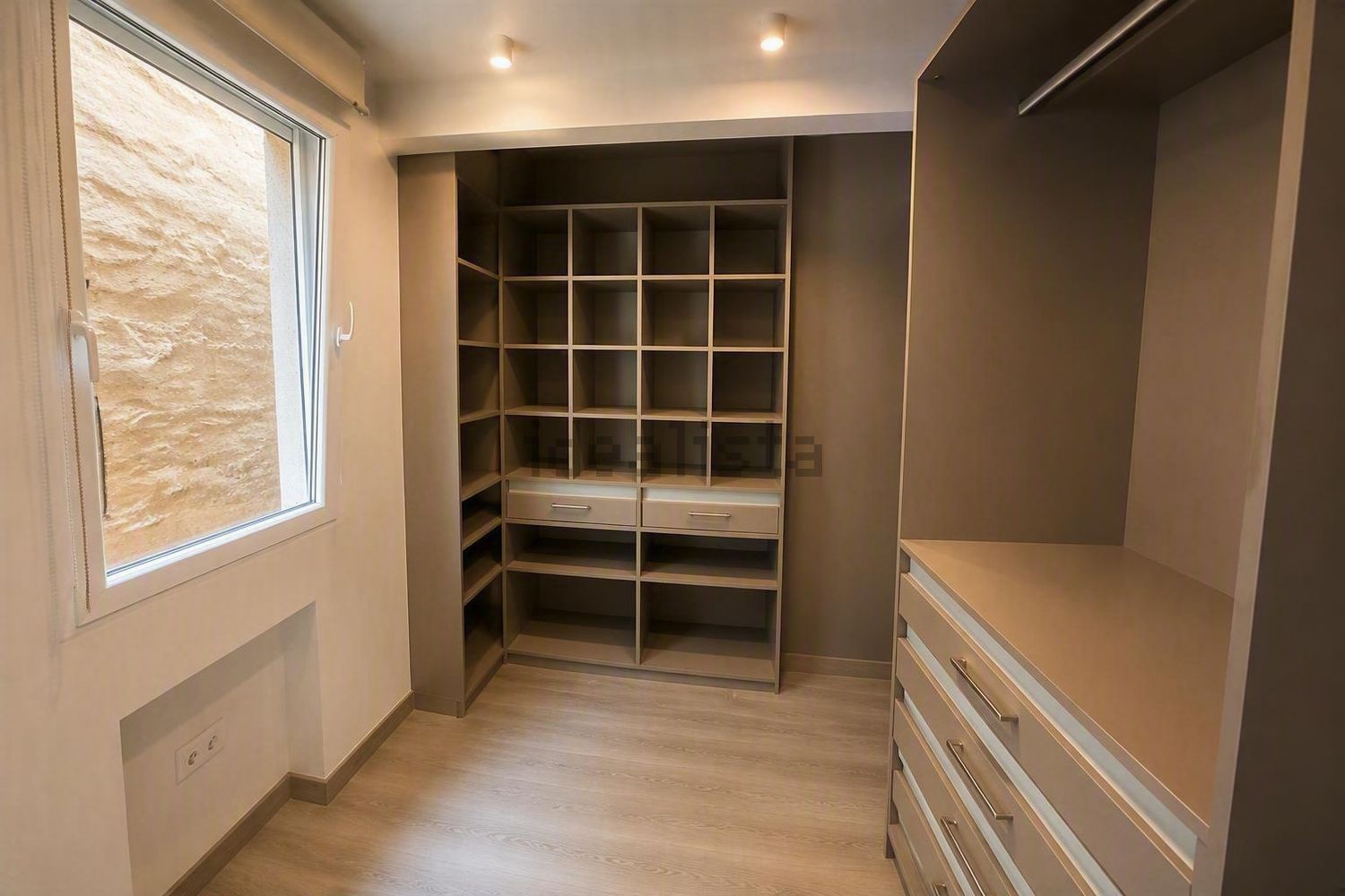Piso de 100 m² en Santander