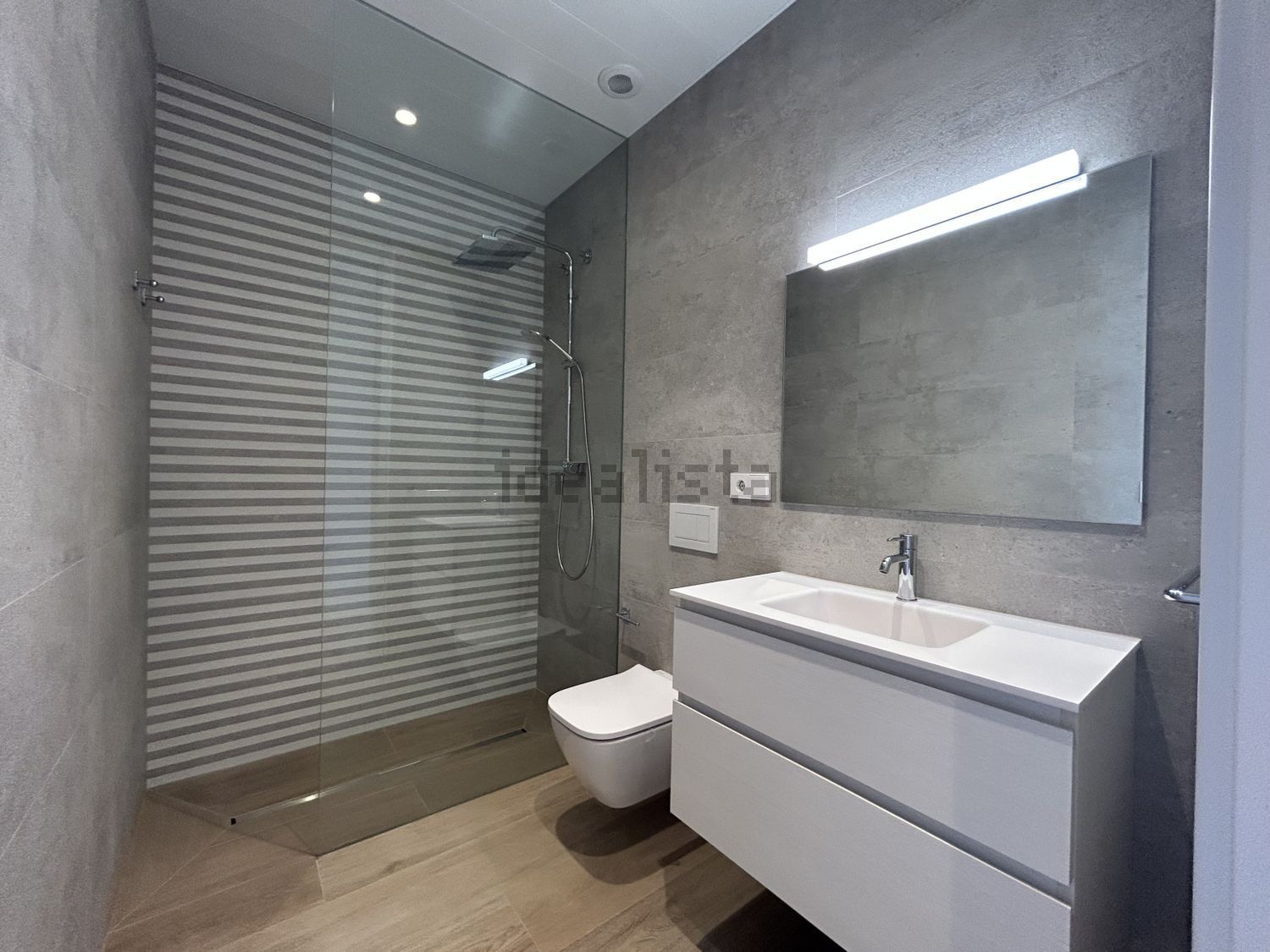 Pis de 103 m² a Pamplona
