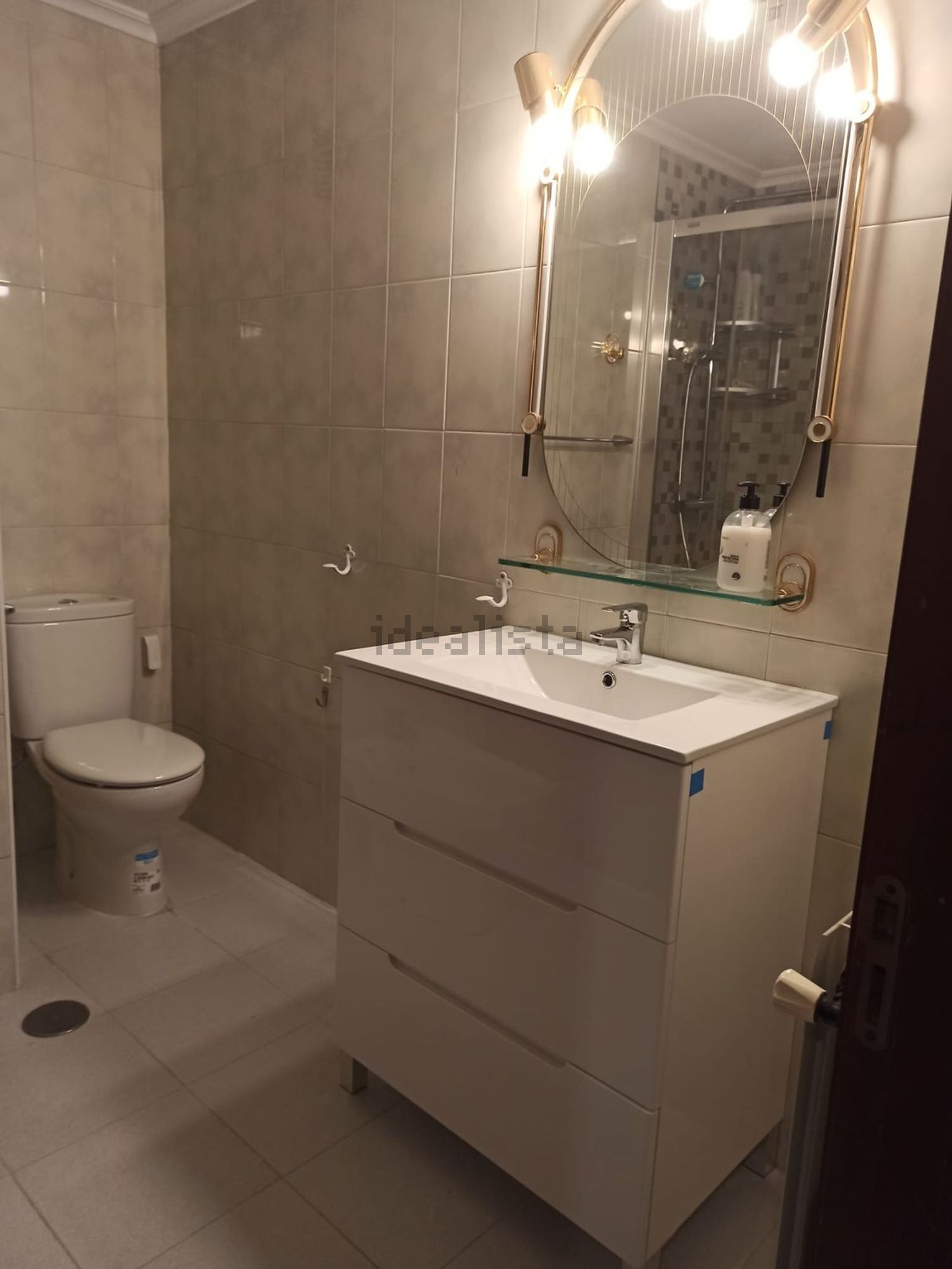 Piso de 85 m² en Oviedo