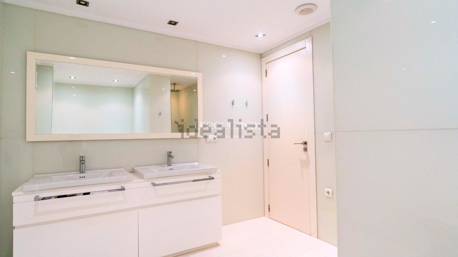 Pis de 272 m² a València