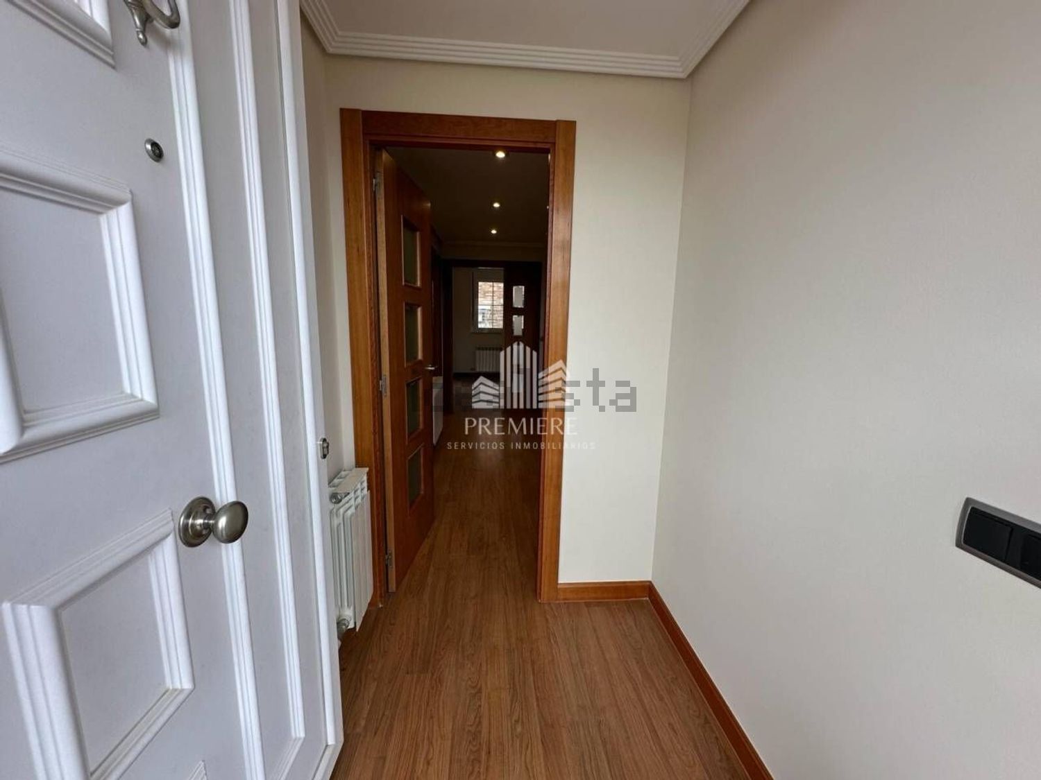 Casa 222 m² a Villares de la Reina