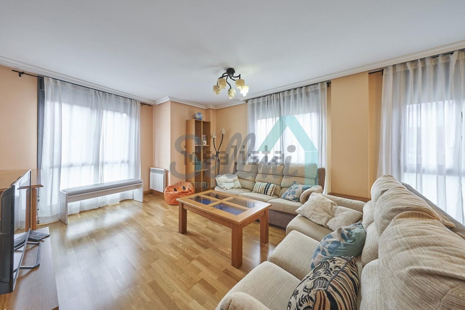 Piso de 132 m² en Oviedo