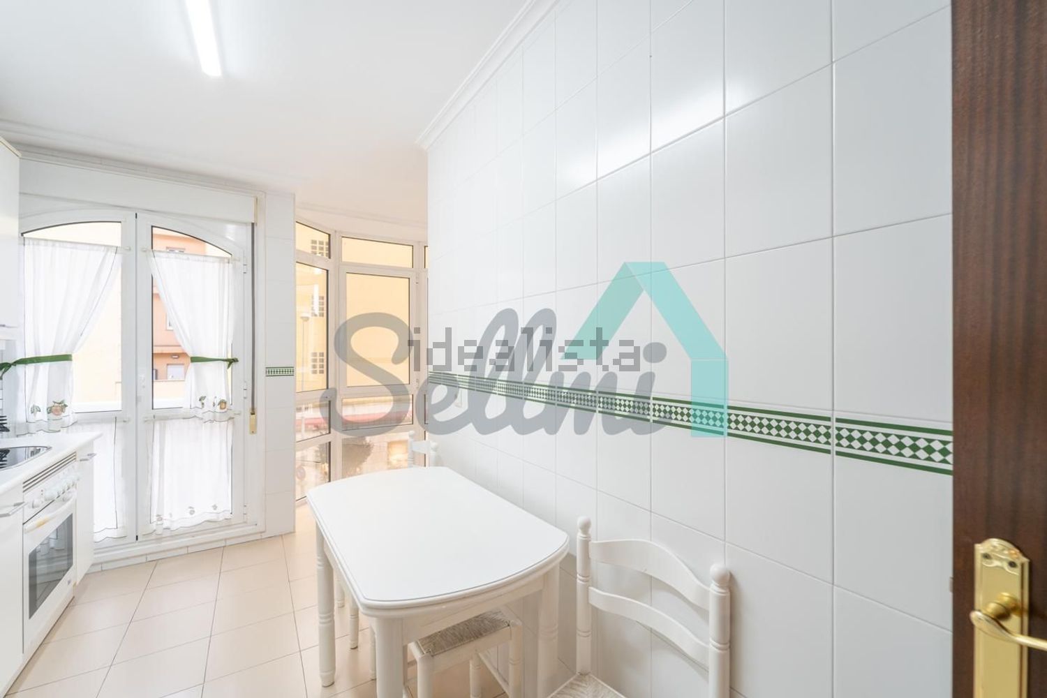 Pis de 75 m² a Oviedo