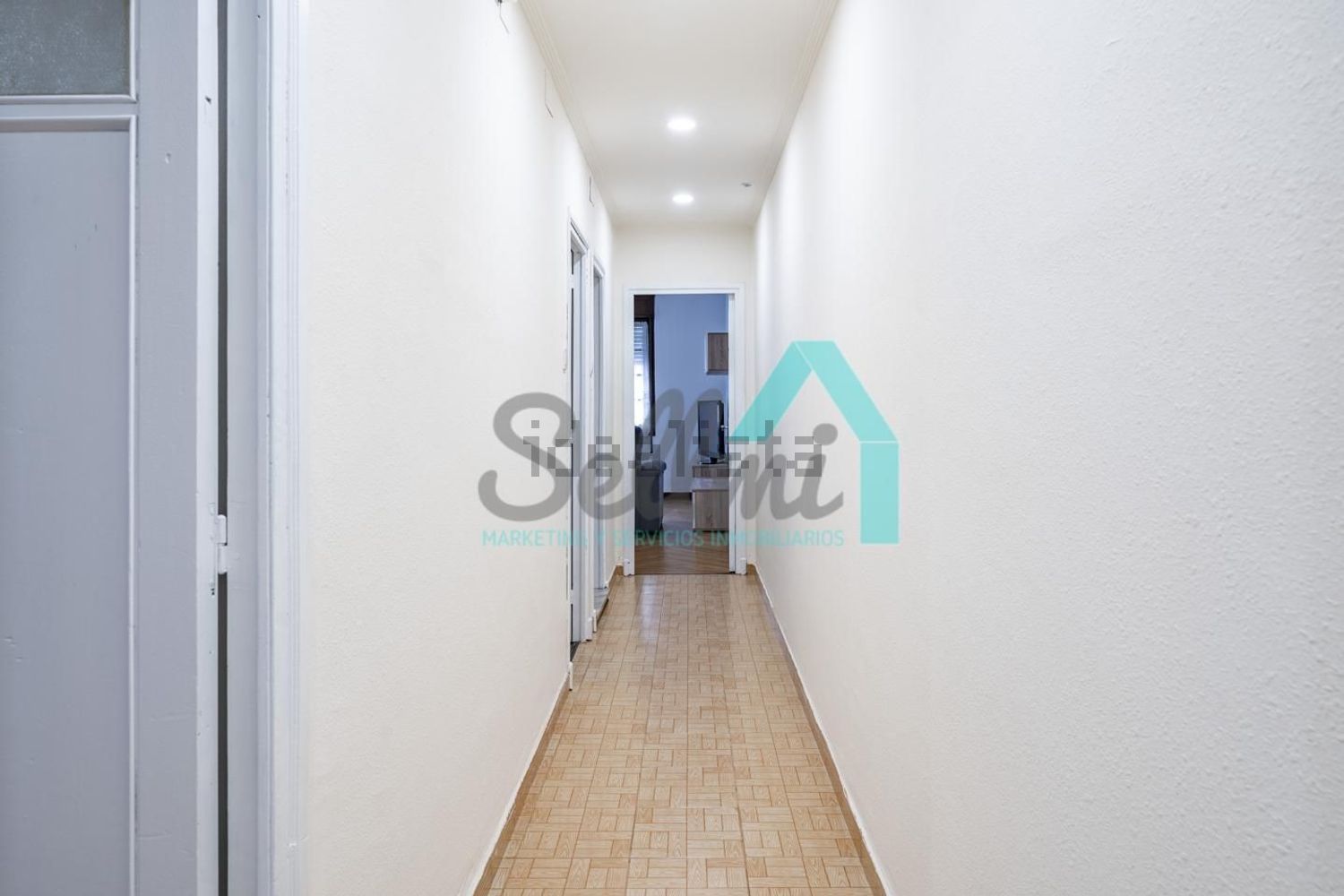 Piso de 136 m² en Oviedo