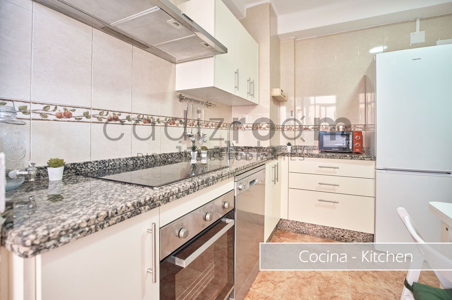 Room for rent, Cádiz