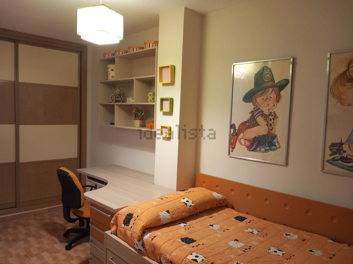 Piso de 100 m² en Churriana de la Vega