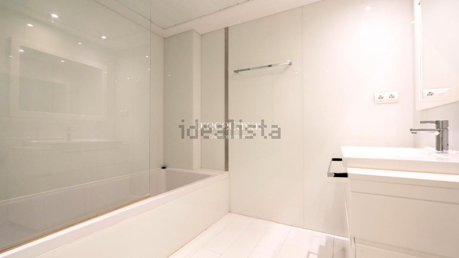 Pis de 272 m² a València