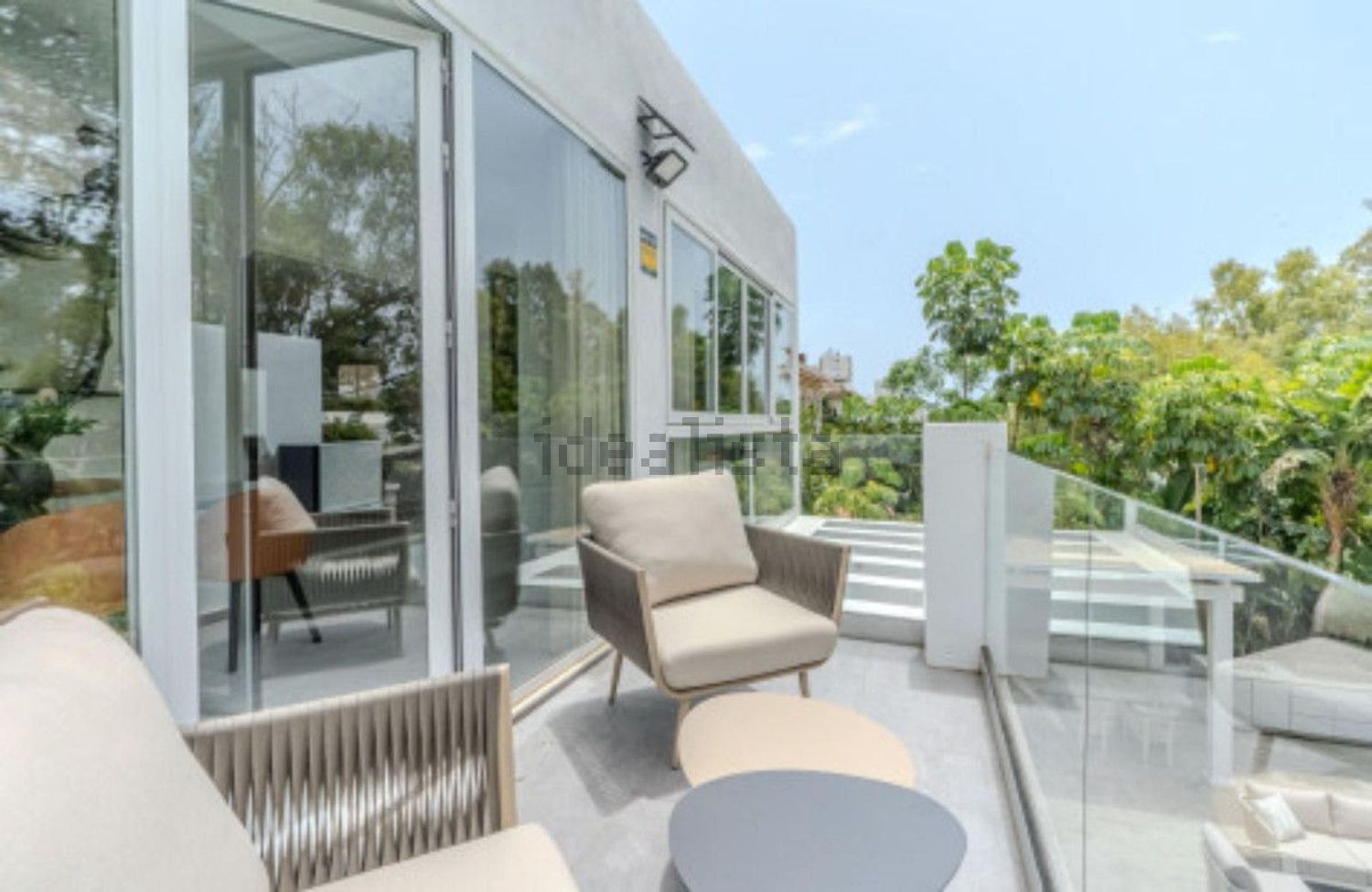Haus 350 m² in Marbella