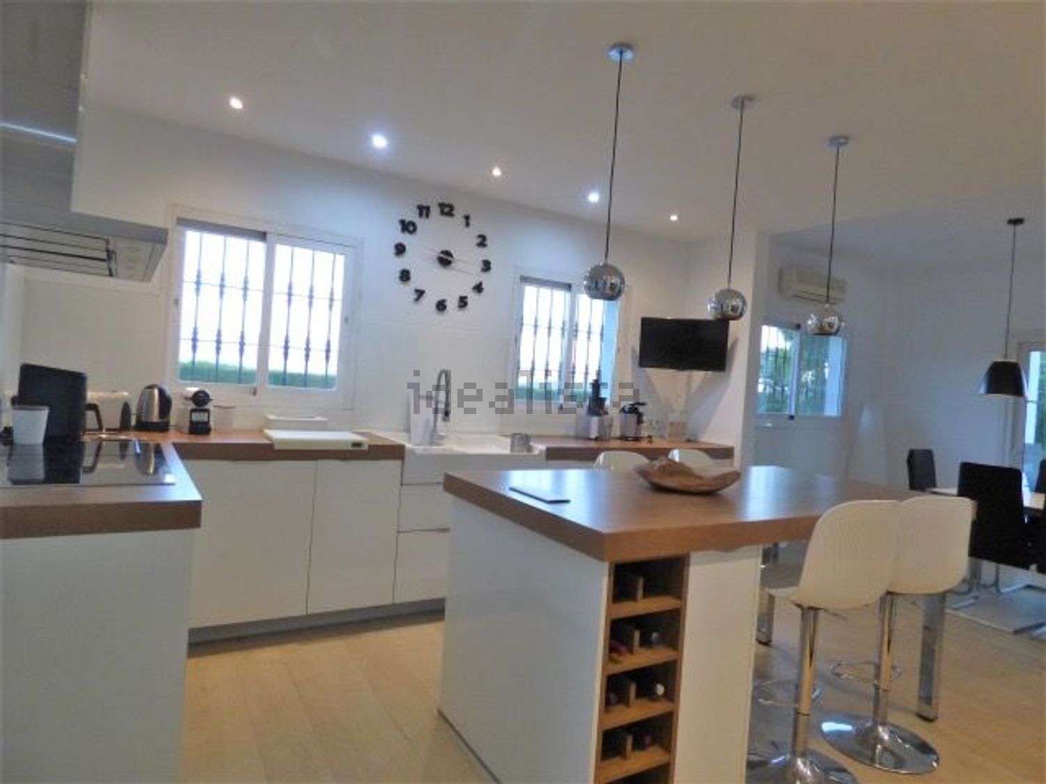 Haus 350 m² in Mijas