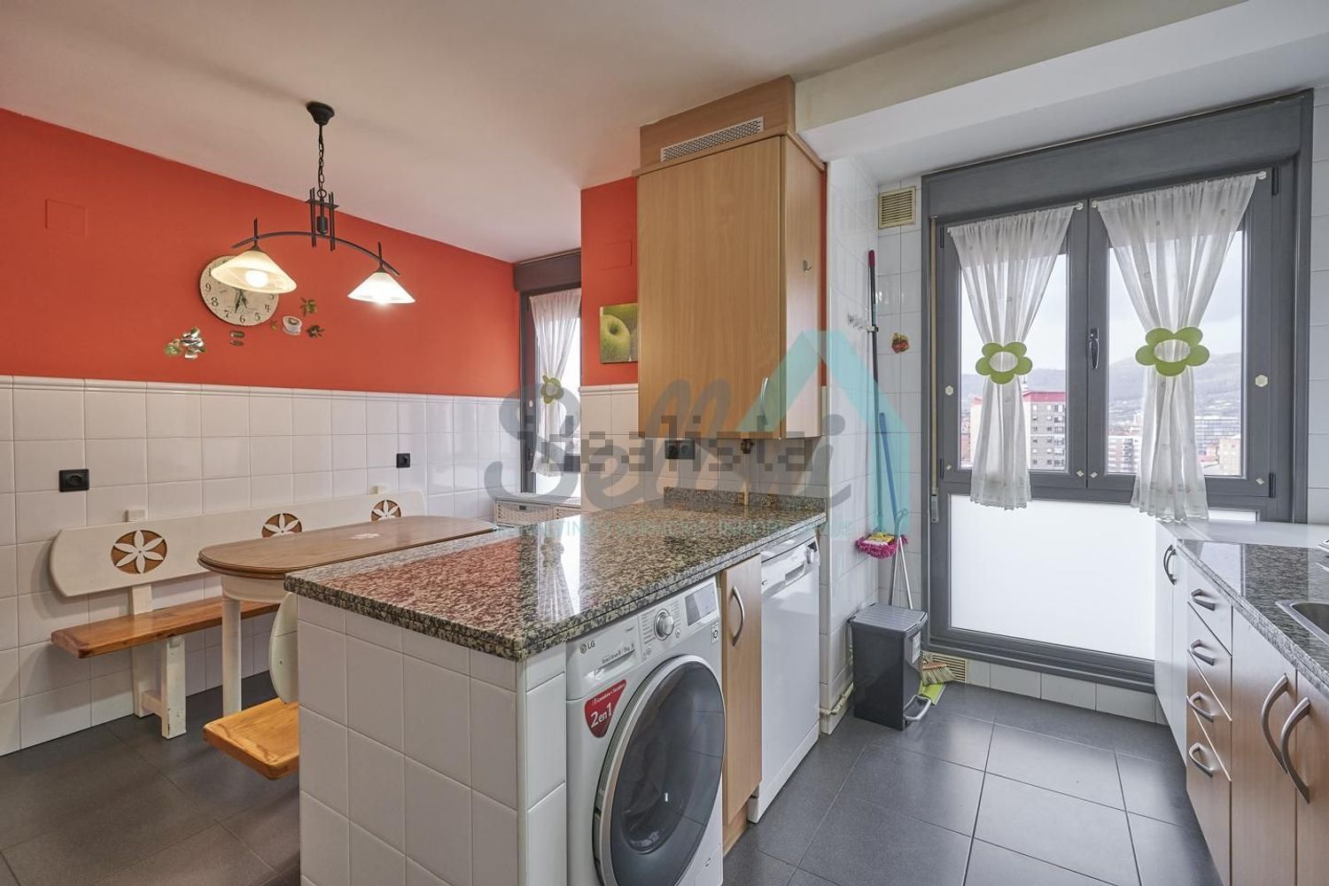 Piso de 132 m² en Oviedo