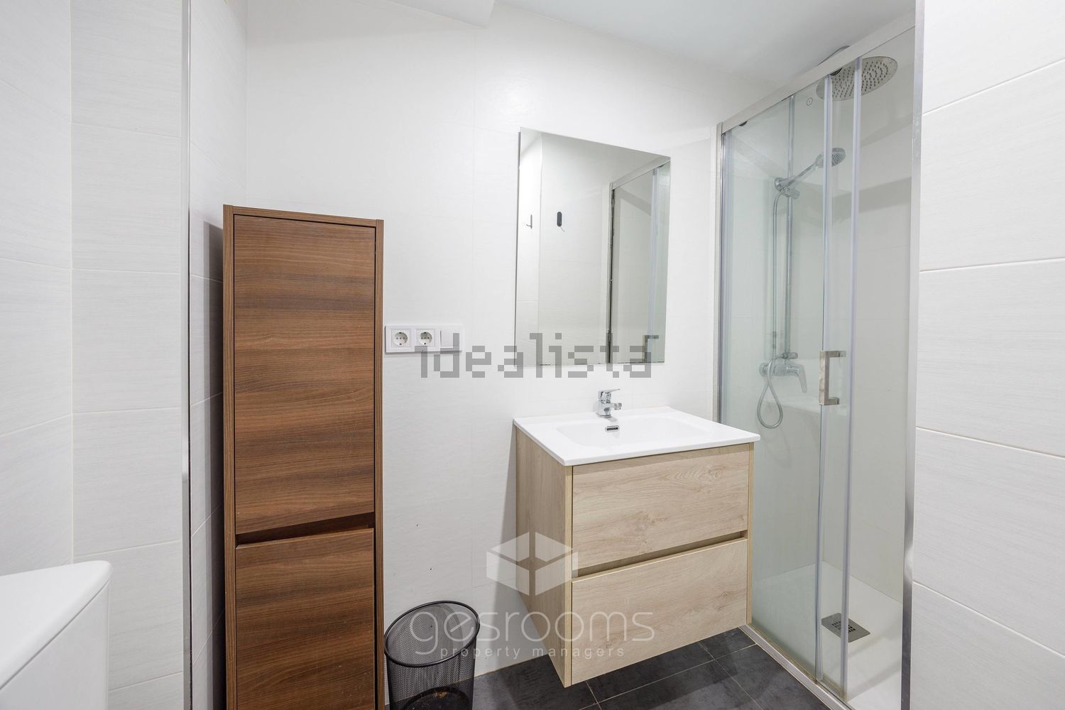 Chambre à louer, Valence