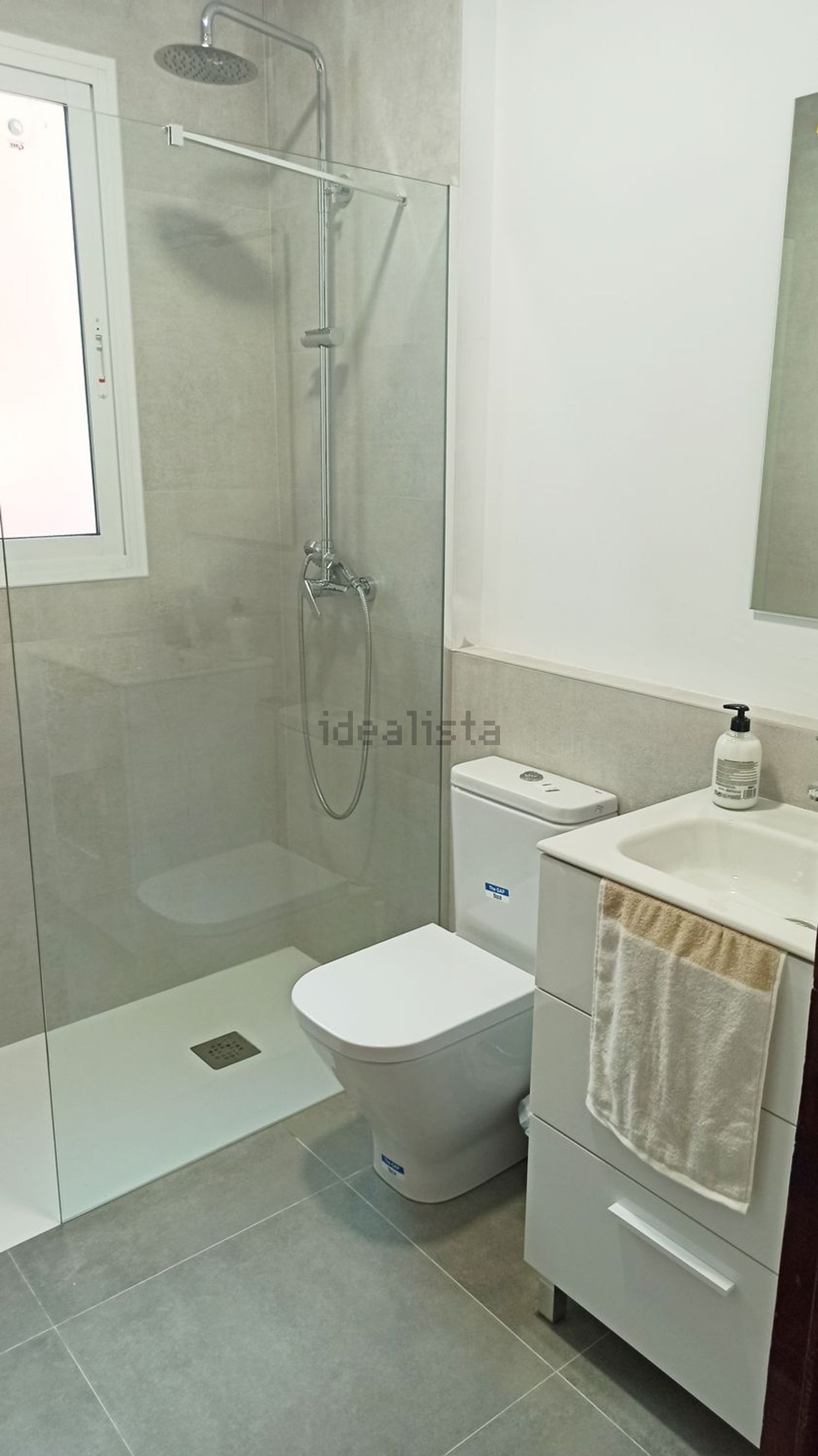Habitació de lloguer, València
