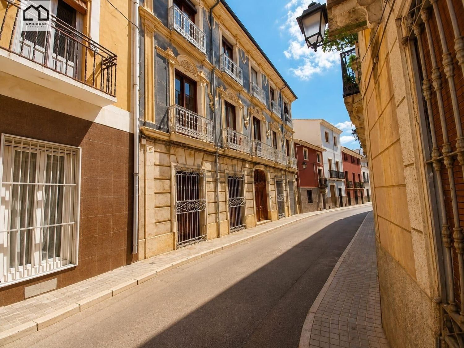 Flat 115 m² in Sax